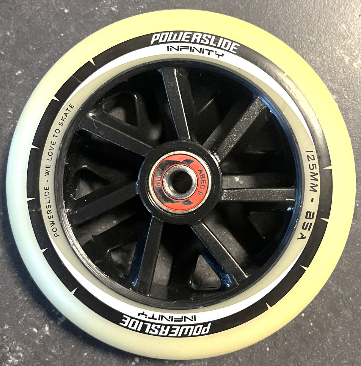 Powerslide hjul Infinity 125mm SHR RP med ABEC9